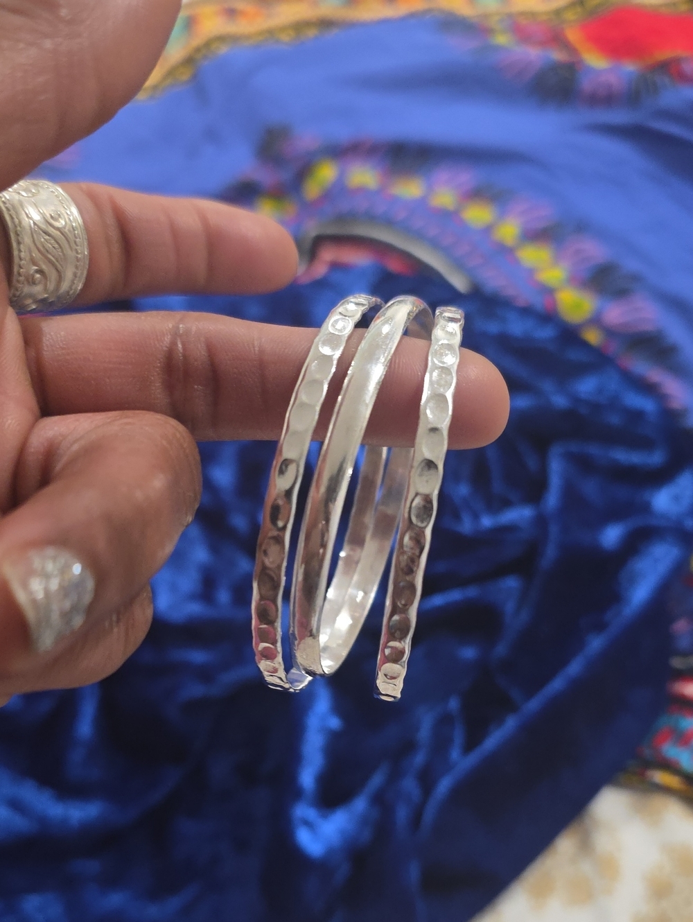 923 Sterling Silver Hammered Bangle Set Of Three - Ladies Size 8